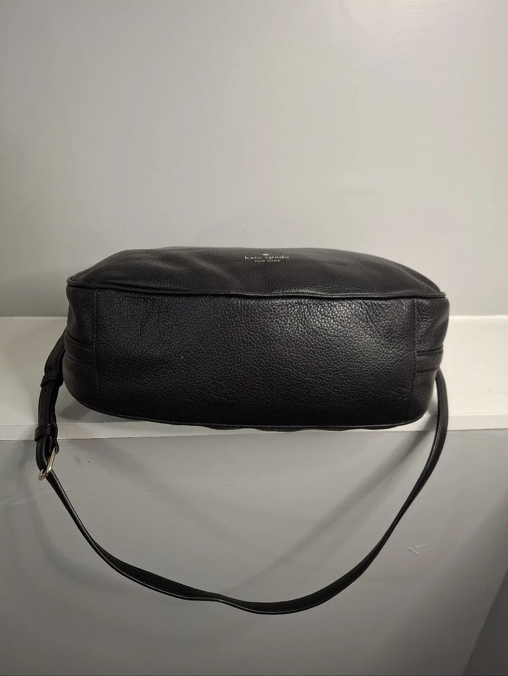 Kate Spade Pebbled Leather Convertible Hobo Bag Black EUC